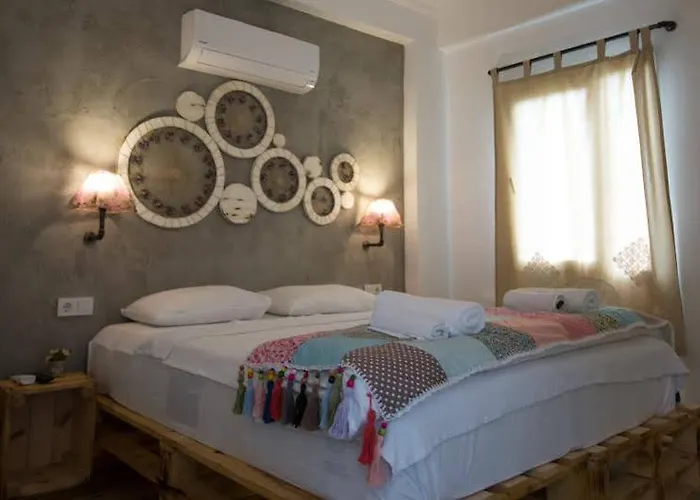 8 Ξενοδοχείο Κας