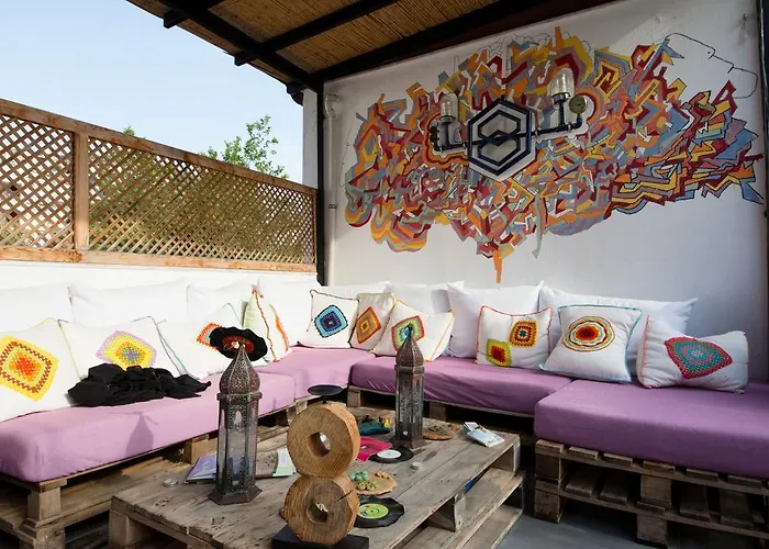 8 Ξενοδοχείο