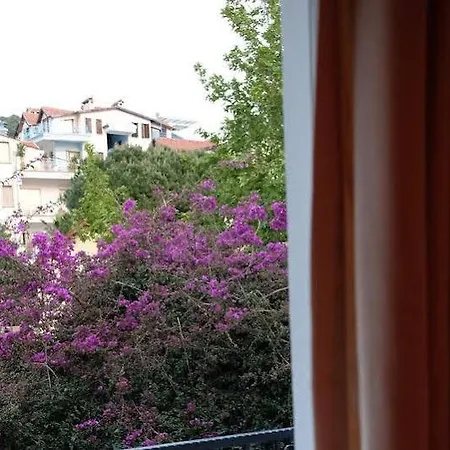 8 Szálloda