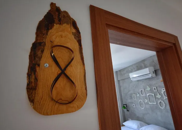 Готель 8 Каш