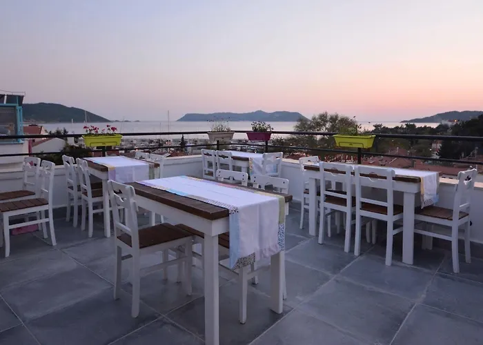 Готель 8 Каш